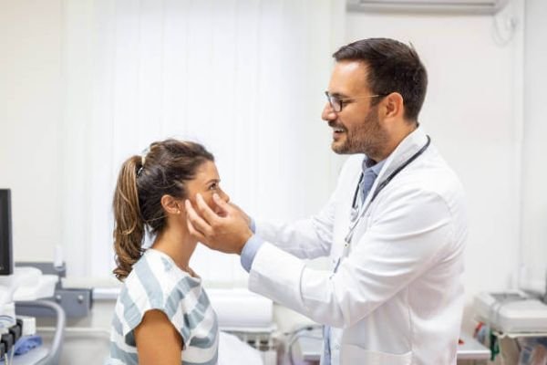 Eye Exercises: How To Brighten Your Under-Eyes